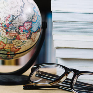 Dinâmicas Políticas e Econômicas em Geografia